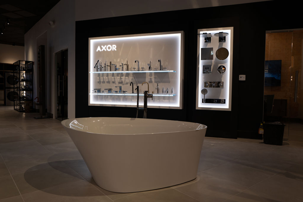 RM Sneak Peek_Axor